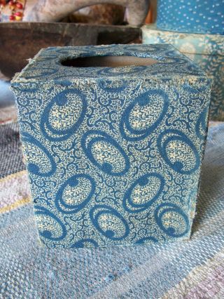 Standard Size Tissue Box Cover,  Blue Reproduction Calico,  Early And Old Look photo
