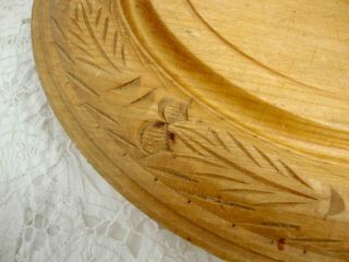 Antique Breadboard Wood Hand Carved Primitive Round Bread Board Kitchenalia 11 