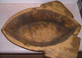 Antique Wood Wooden Dough Bowl Primitive Trencher Fish Shape Early Carved photo
