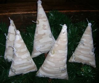 Primitive Christmas Tree Tucks Set 5 White Tree Ornies Buttons Cinnamon Trees photo