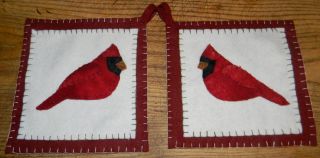 Primitive Penny Rug Pot Holders - Christmas Cardinals photo