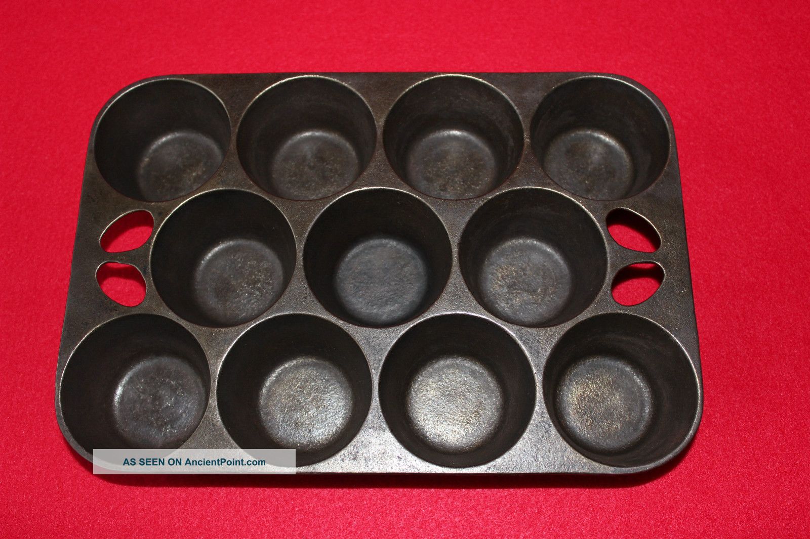 Vintage Cast Iron 10 Gem Pop Over Muffin Pan Marked 