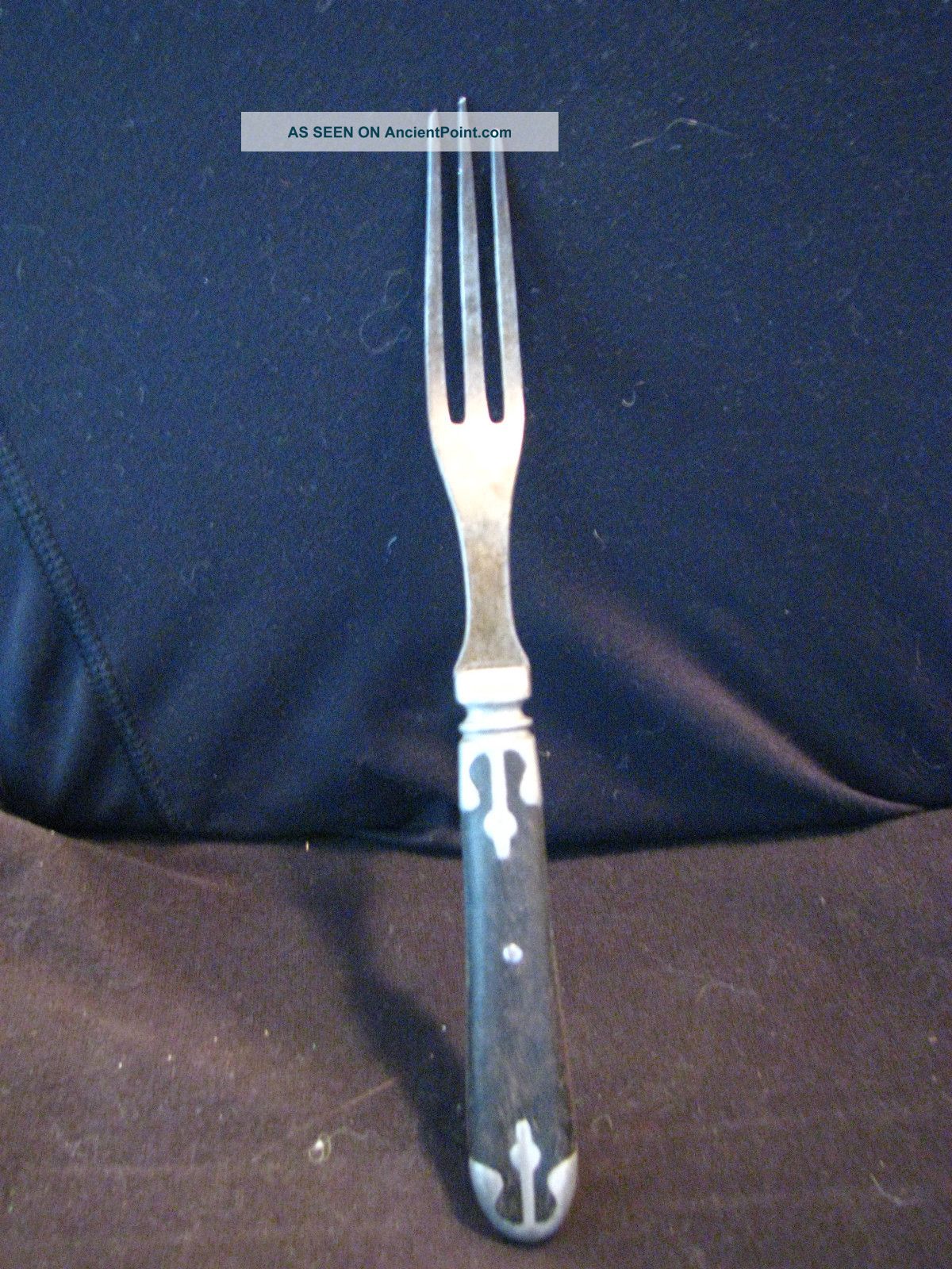 Primitive 3 Tine Forks (2) Wood Handle Flat Ware Pewter Trim Primitives photo
