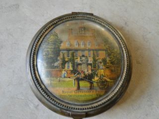 Williamsburg,  Va. ,  Royal Governor ' S Palace Antique Powder Compact photo