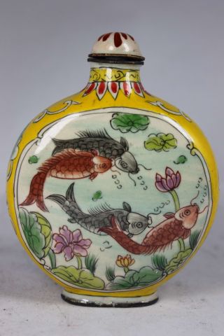 China Collectable Old Closionne Decorated Handwork Painting Fish Snuff Bottle photo