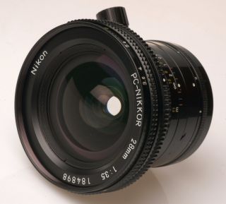 Shift (horiz,  Vertic,  Diago.  Shift) Nikon Pc - Nikkor Lenses 3,  5 / 28mm Ma.  Fo. photo