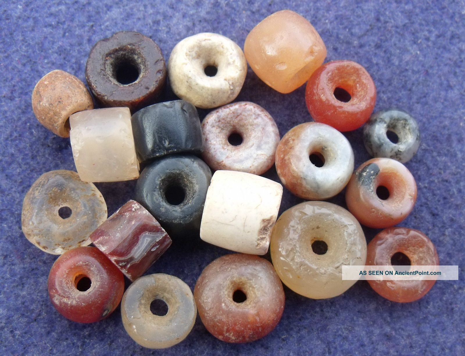 20 Sahara Neolithic Beads Neolithic & Paleolithic photo