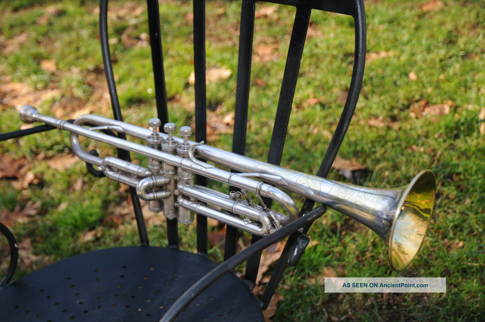 The Buescher True Tone Trumpet Silver & Gold Plated Gold Wash Bell Mute Lp 2 Brass photo
