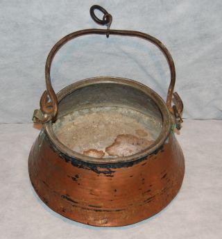 Primitive Copper Pot Cauldron Kettle Hand Hammered Made Dovetail Seaming Antique photo