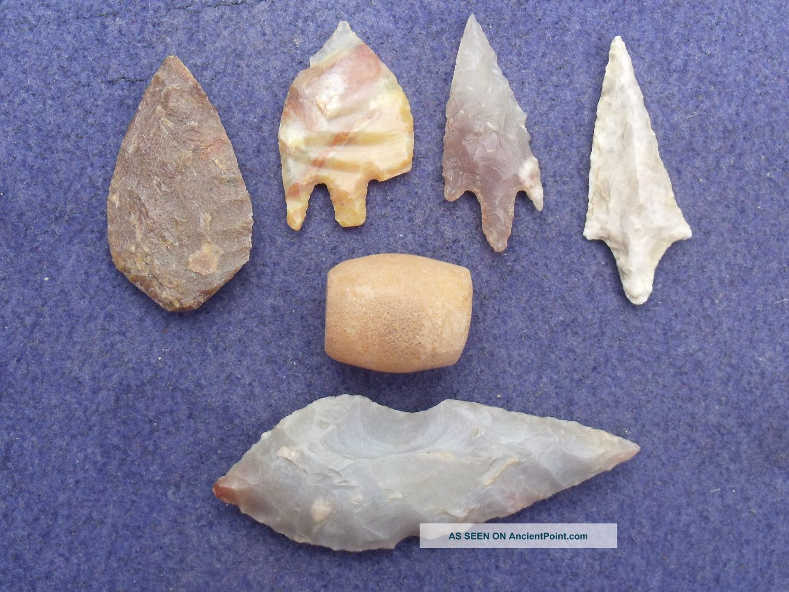 5 Sahara Neolithic Points And 1 Large Neolithic Bead Neolithic & Paleolithic photo