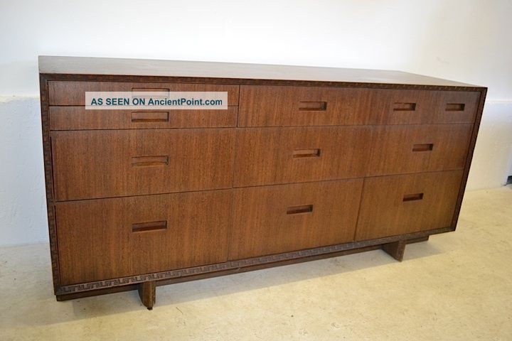 Frank Lloyd Wright For Hendredon Furniture Mahogany Taliesin Low Dresser Mid-Century Modernism photo