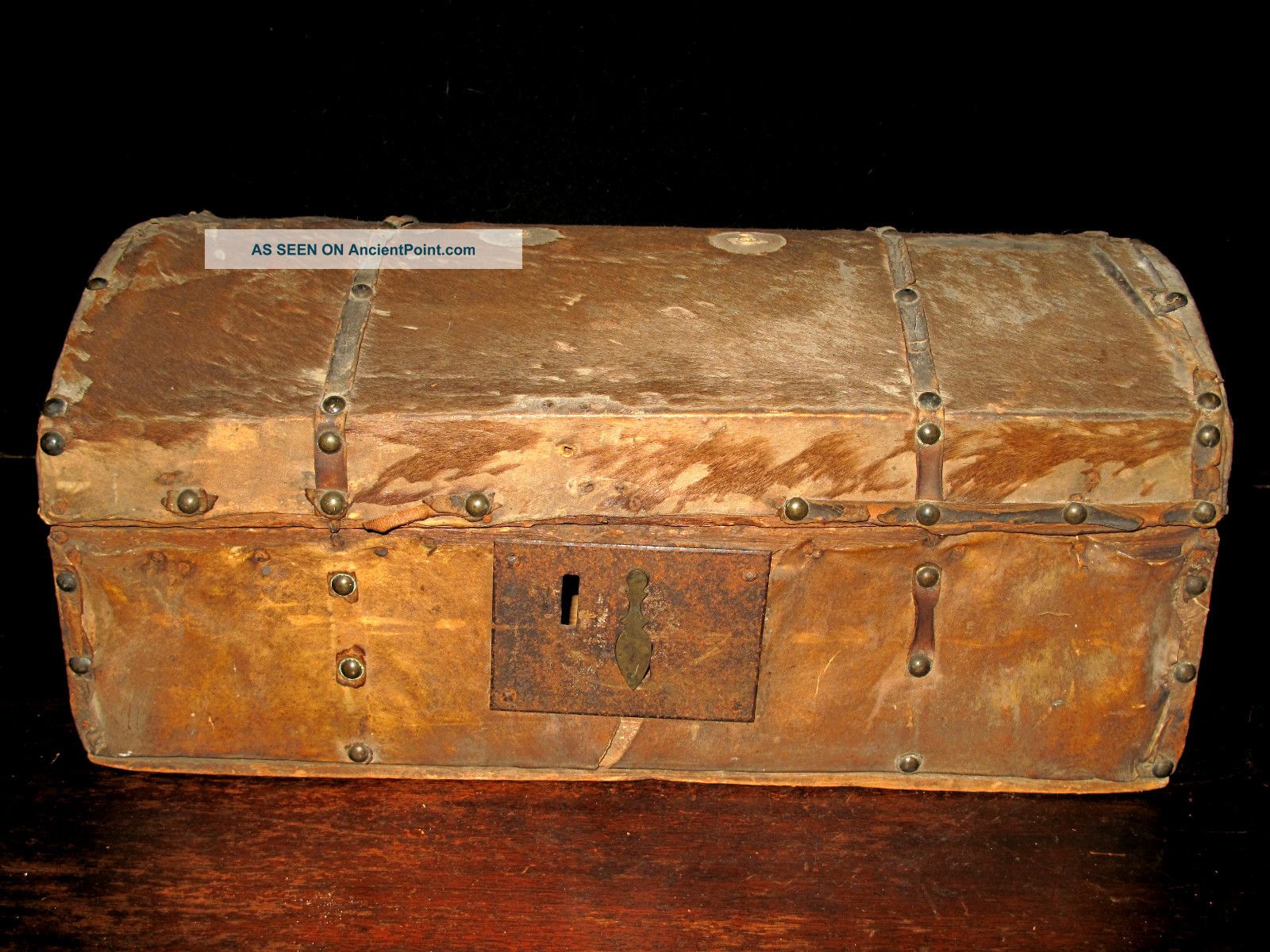 1800 - 30s Hide Covered Trunk Document Box Lock Chest Box Leather American Antique 1800-1899 photo