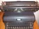 Vintage 1930 ' S Royal - Kmh Glass Key,  Wide Carriage - Typewriter Excellent Cond Typewriters photo 3