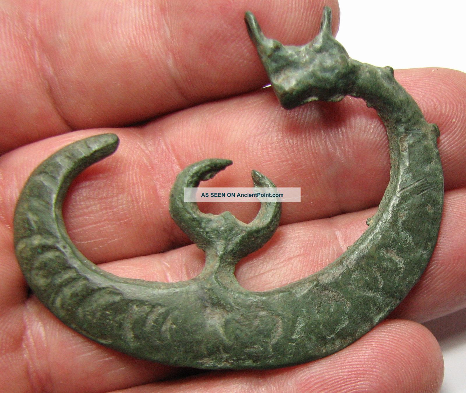 Pc2004uk A Romano / Celtic Bronze Pendant With Animal Head Detail. . .  166q Roman photo