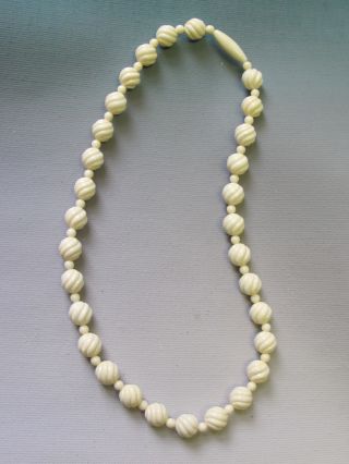 Vintage Chinese Melon Carved Bead Necklace Of Cow Bone photo