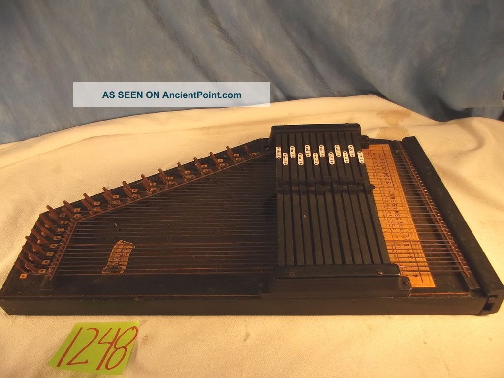 1248.  Vintage Autoharp Produced By Oscar Schmidt International Incorporated Keyboard photo