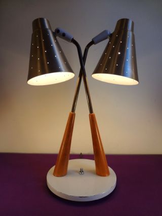 Rare Vtg 1950s Majestic Mcm Atomic Gilbert Thurston Lightolier Table Desk Lamp photo