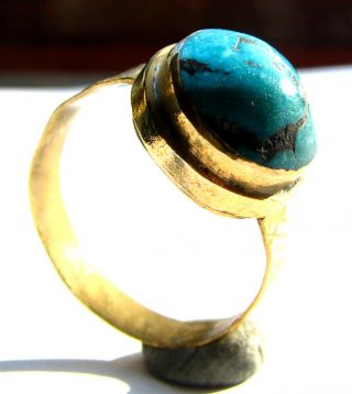 Very Fine Late Medieval Gilt Ring With Vibrant Blue Trurquiose Gem 17th Century photo