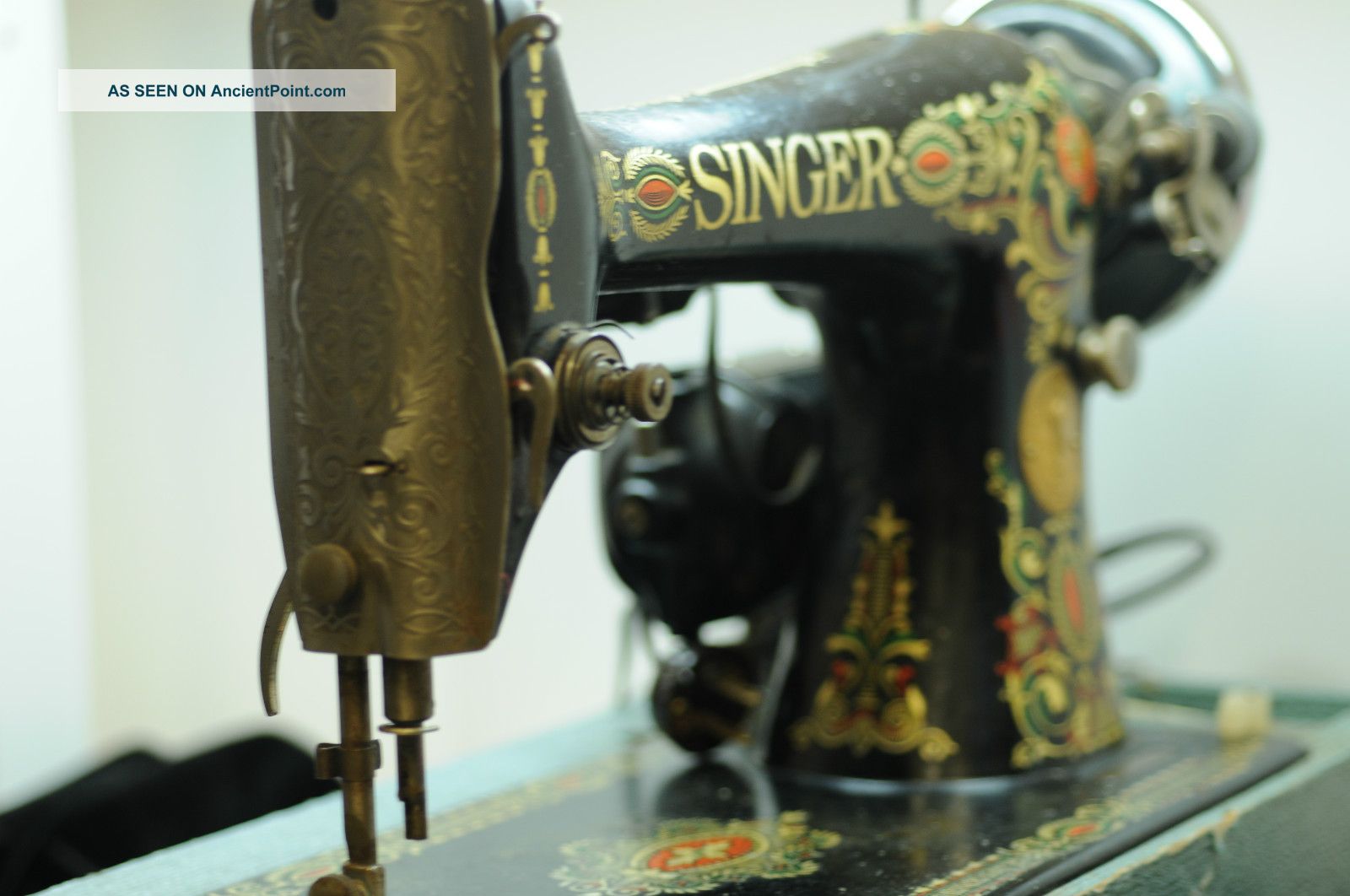 Singer Sewing Machine Sewing Machines photo