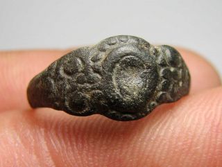Matncat84 A Roman / Byzantine Bronze Ring Detail H77 photo