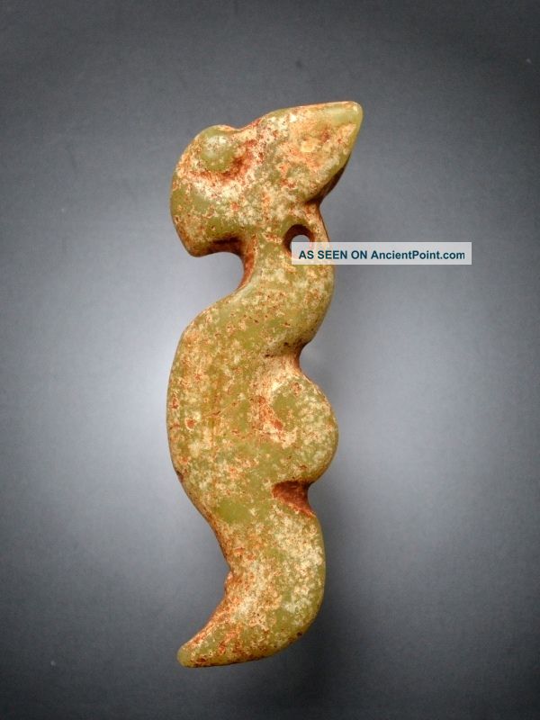 Chinese Retro Sculpture.  Hongshan Culture Jade Sculpture Pendant / Amulet. Reproductions photo