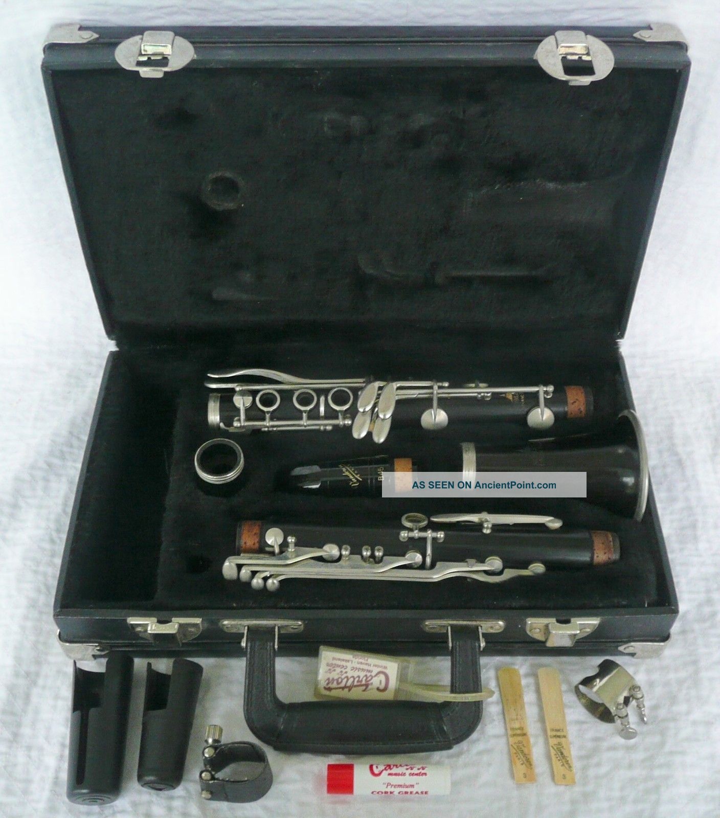 Wooden Noblet 40 Leblanc France Clarinet & Case Accessories Vandoren Mouthpiece Wind photo