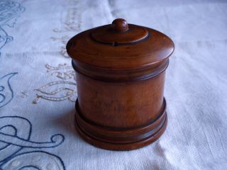 Antique Late 19th.  Century Round String Box - Thread Case - Dispenser - Alder Wood photo