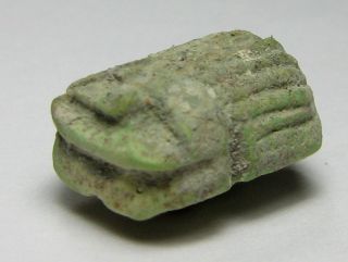 Pc2004uk A Egyptian Scarab Amulet In Faience R150 photo