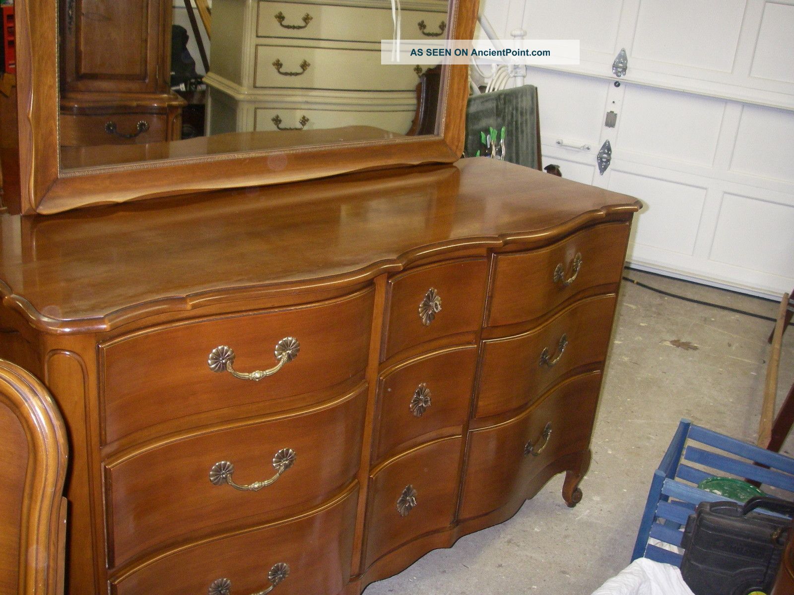 Vintage French Provincial Triple Dresser Mirror Chest Of Drawers