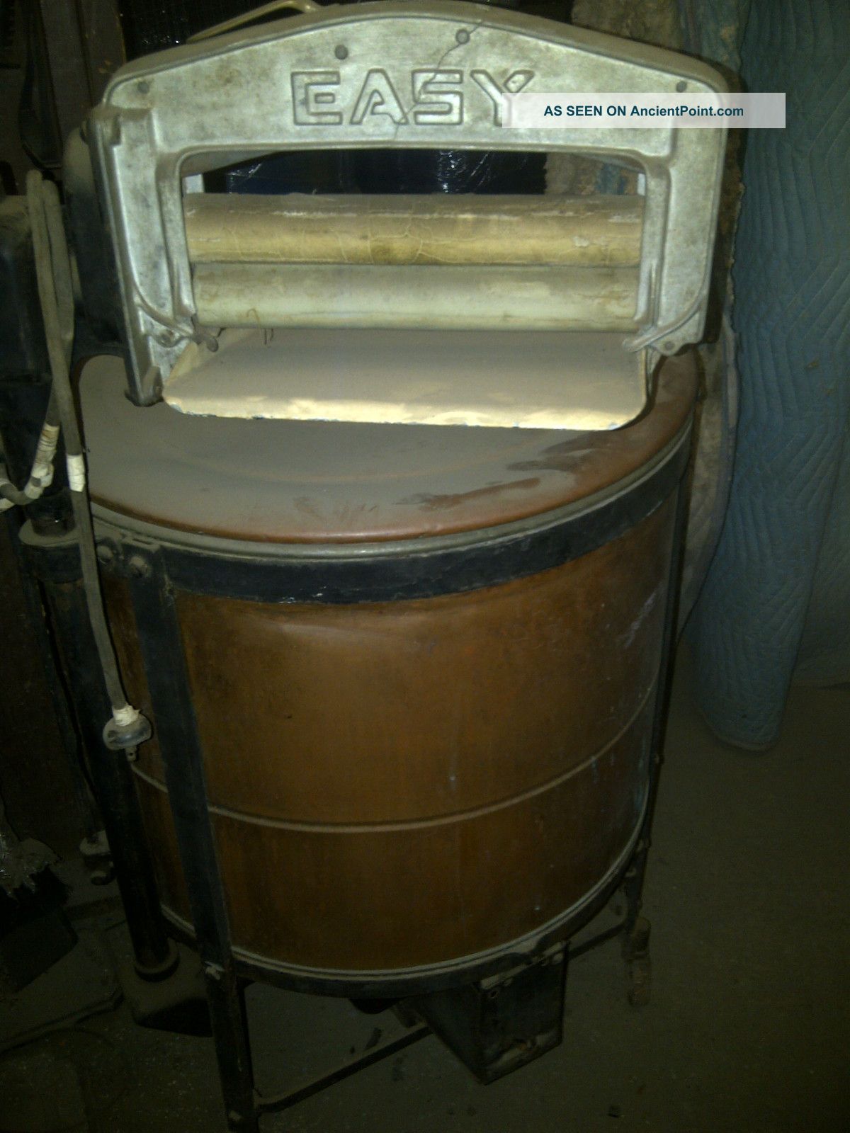 Make An Offer,  1912 Easy Copper Washing Machine,  Works,  Syracuse Washing Machines photo