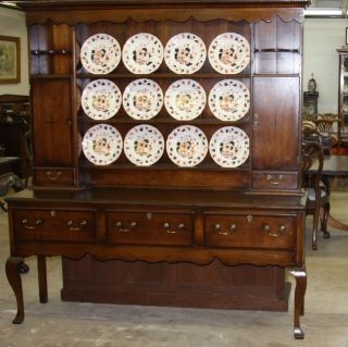 Oak Welsh Dresser (reproduction) photo
