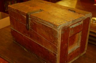 Primitive / Antique / Old Wooden Box / Chest / Tool / Rustic / Decorative photo