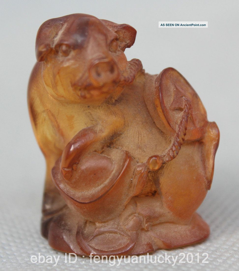 Rare China Chinese Amber Chrysophoron Fengshui 12 Zodiac Year Pig Statue Reproductions photo
