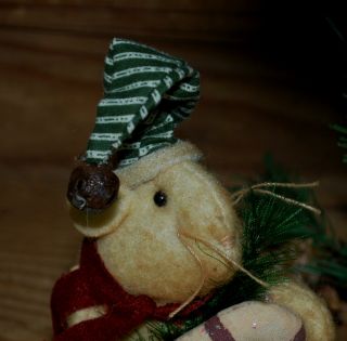 Primitive - Candy Cane Christmas Mouse - Fabric Mice photo