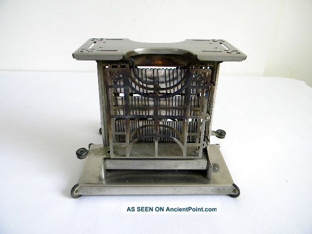 Vtg / Antique Landers Frary & Clark Universal Swing Door Toaster / It Works Toasters photo