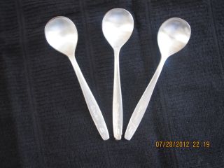 Vintage 3 Spoons 5 3/4 