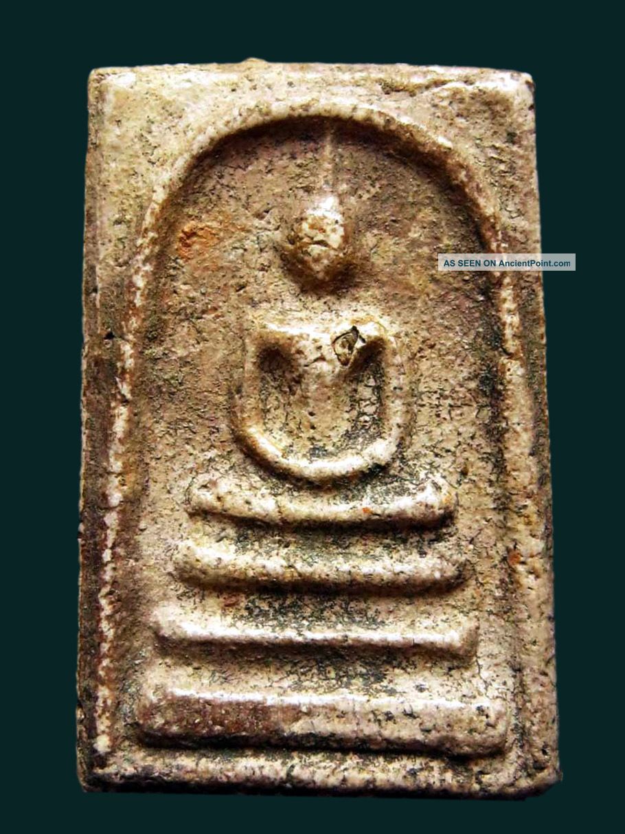 Somdej Amulet Wat Somdej Phra Somdej Amulet Wat Rakang Pha Somdet Thai Pendant32 Amulets photo