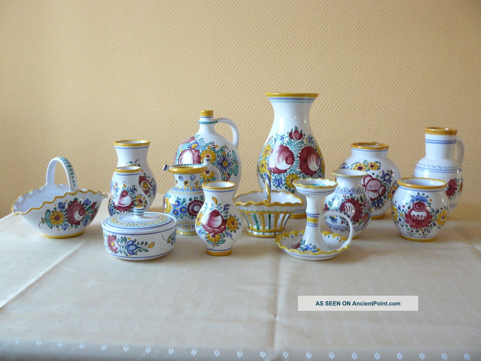 Pottery: Vase (height 12 Cm,  Ø 9 Cm) Vases photo