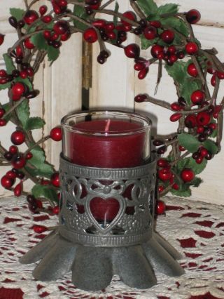 Prim Valentine Heart Fillagree Votive Candle Holder & Glass Only photo