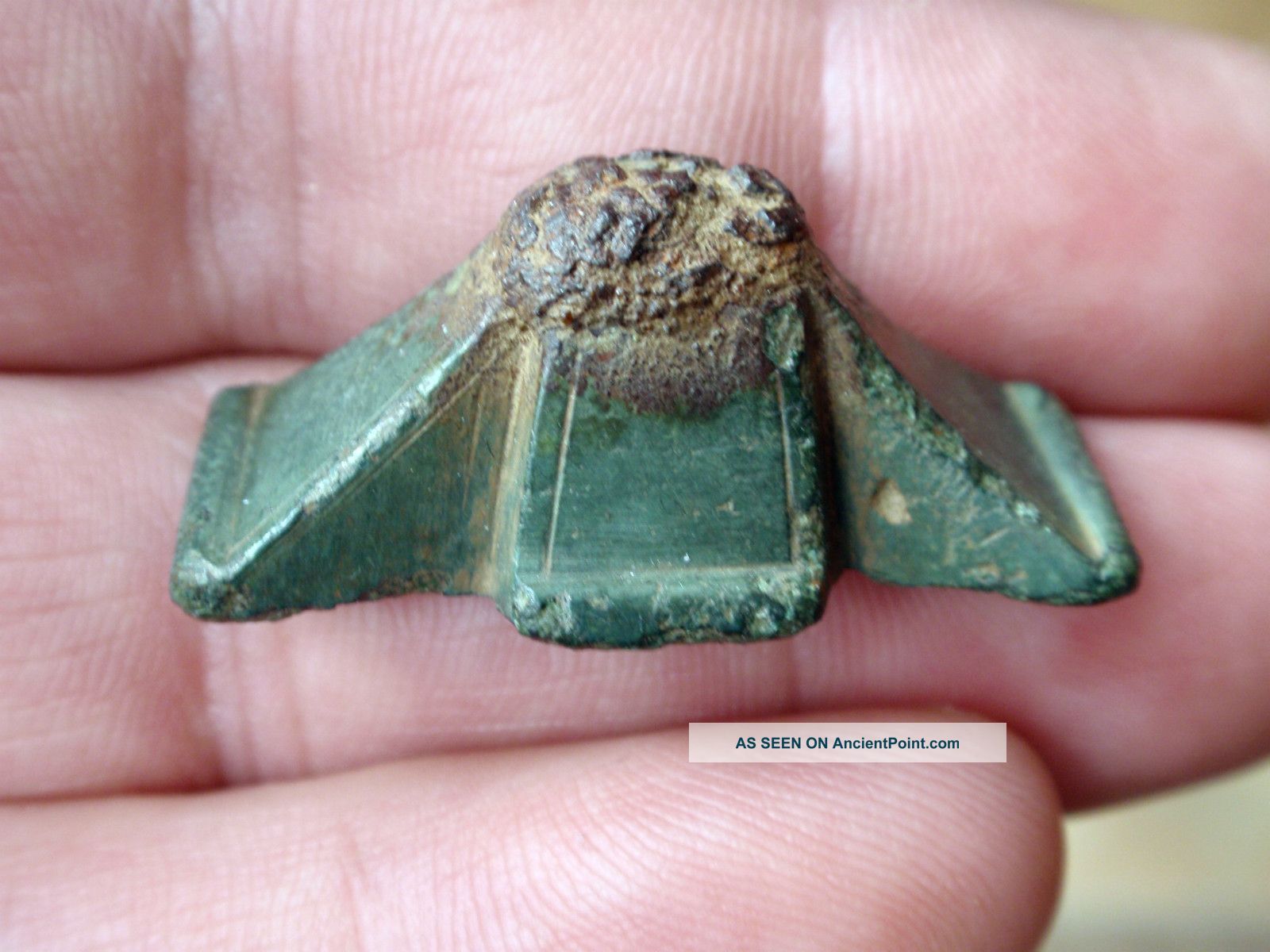 Ultra Rare Bronze Dagger Pomel Saxon / /roman 3.  25cms. Roman photo