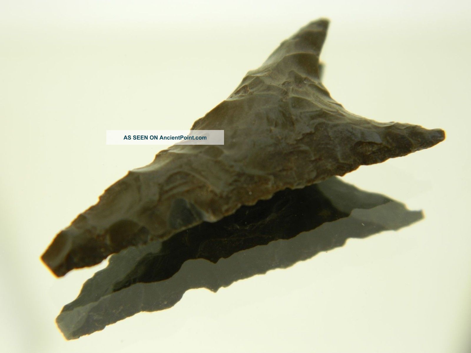 Neolithic Neolithique Jasper Arrowhead - 6500 To 2000 Before Present - Sahara Neolithic & Paleolithic photo