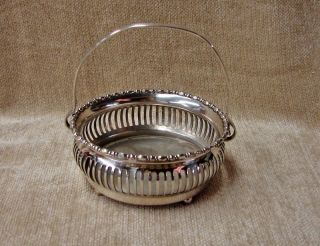 E.  G.  Webster Heavy Silverplate Footed Basket Quality photo