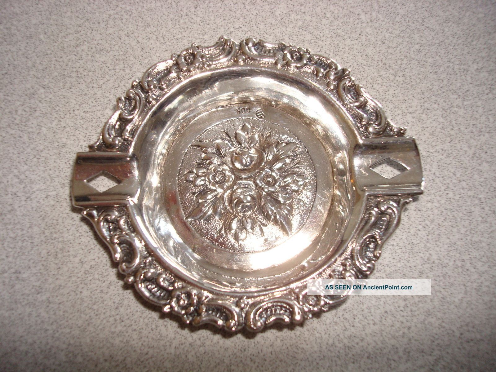 Antique 800 Solid Silver Repousse Ashtray Silver Alloys (.800-.899) photo