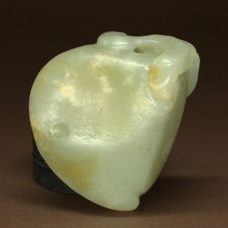 Antique Carved Jade 120705 - 1545 H42xw45xd26mm Weight 60g photo