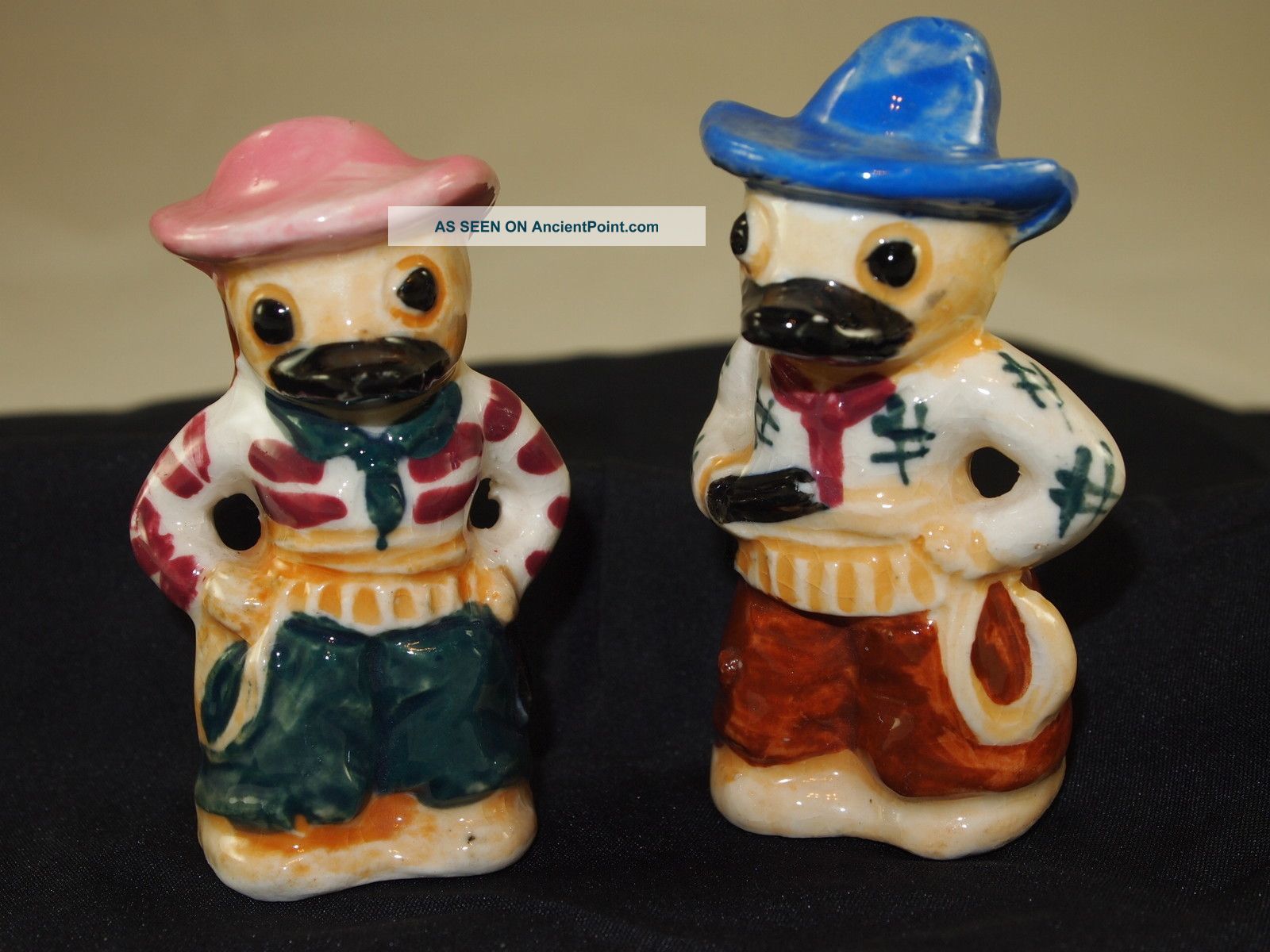 Antique Mr & Mrs Dressed Up Cowboy Donald Duck Salt & Pepper Shaker Other photo