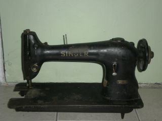 7 Singer Industrial Sewing Machines And 1 Vicetti 42 photo