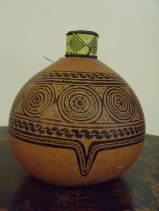 Ca.  1940 Trobriand Islands,  Massim,  Png Old Etched Gourd Lime Pot,  Hand Carved,  Rare photo