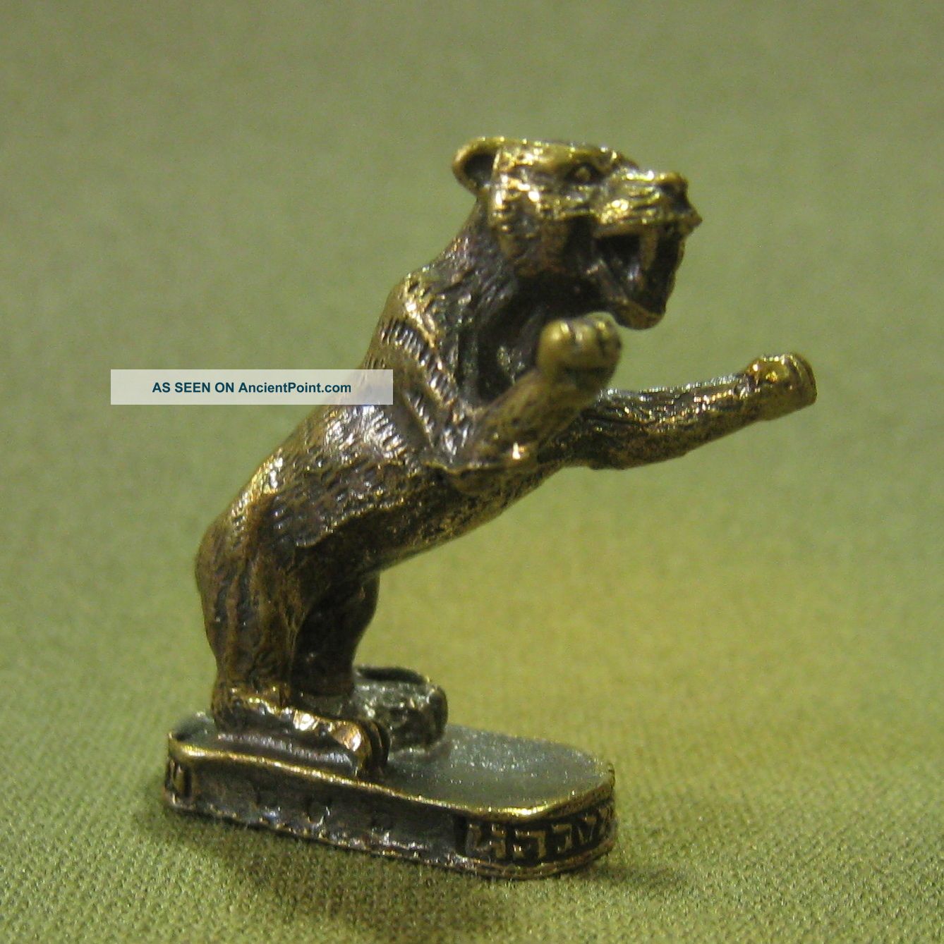 Powerful Tiger Honor Respect Attract Lucky Charm Thai Amulet Amulets photo