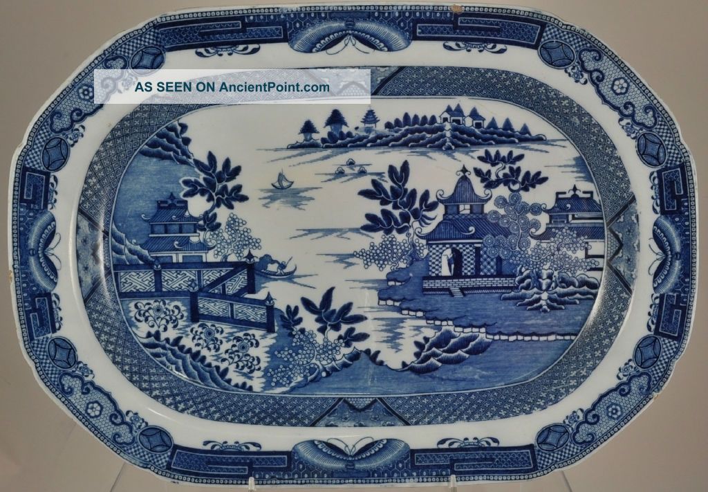 Bridgeless Chinoiserie Blue And White Transferware 16 Inch Platter C 1800 Platters & Trays photo