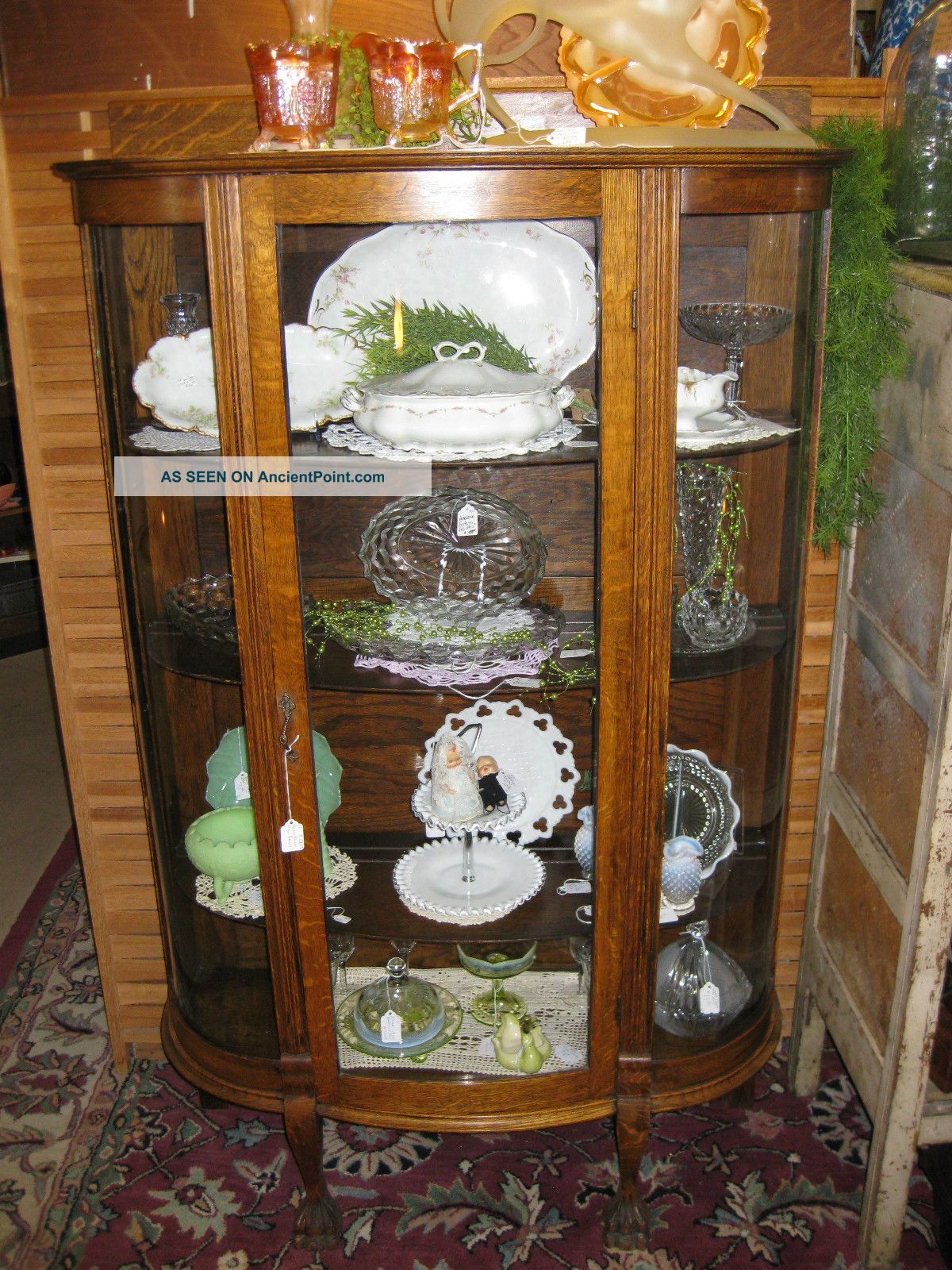 Antique Oak China Cabinet 1900-1950 photo